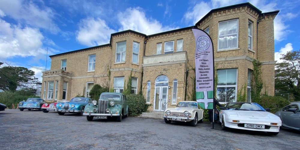 Heanton Nursing Home hosts a Classic Cars Rally